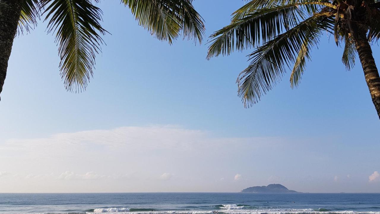 Apartment Frente Pro Mar - A - Do Tombo - Beachfront