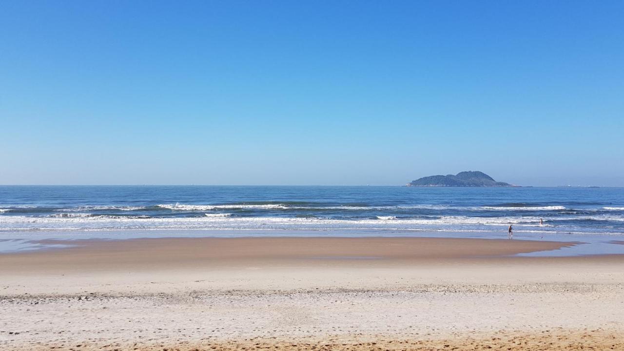Frente Pro Mar - A - Do Tombo - Beachfront Apartment *
