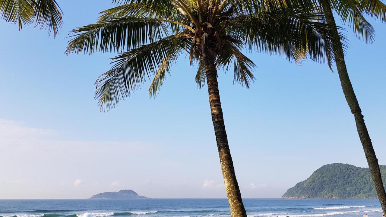 Frente Pro Mar - A - Do Tombo - Beachfront Apartment *