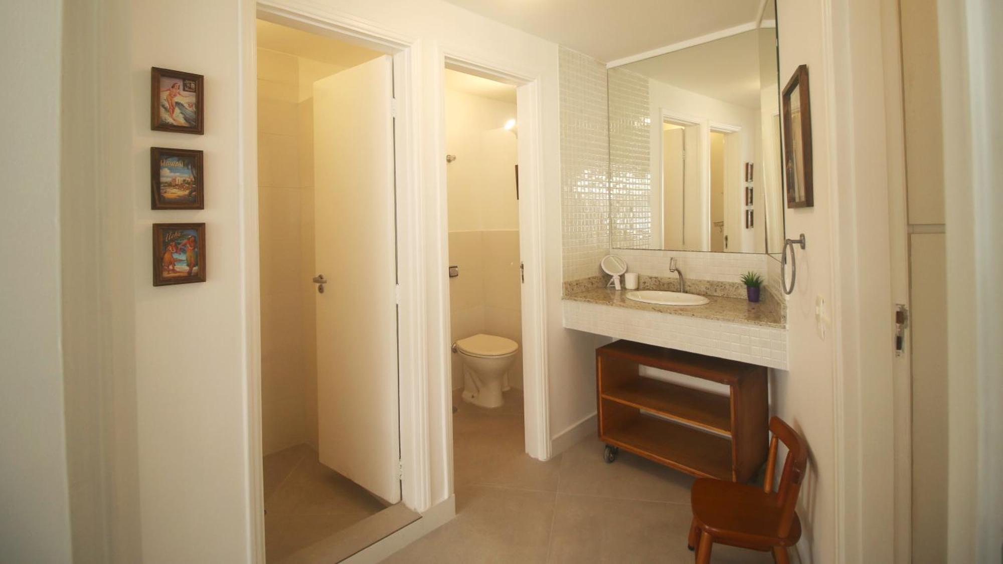 Frente Pro Mar - A - Do Tombo - Beachfront Apartment *