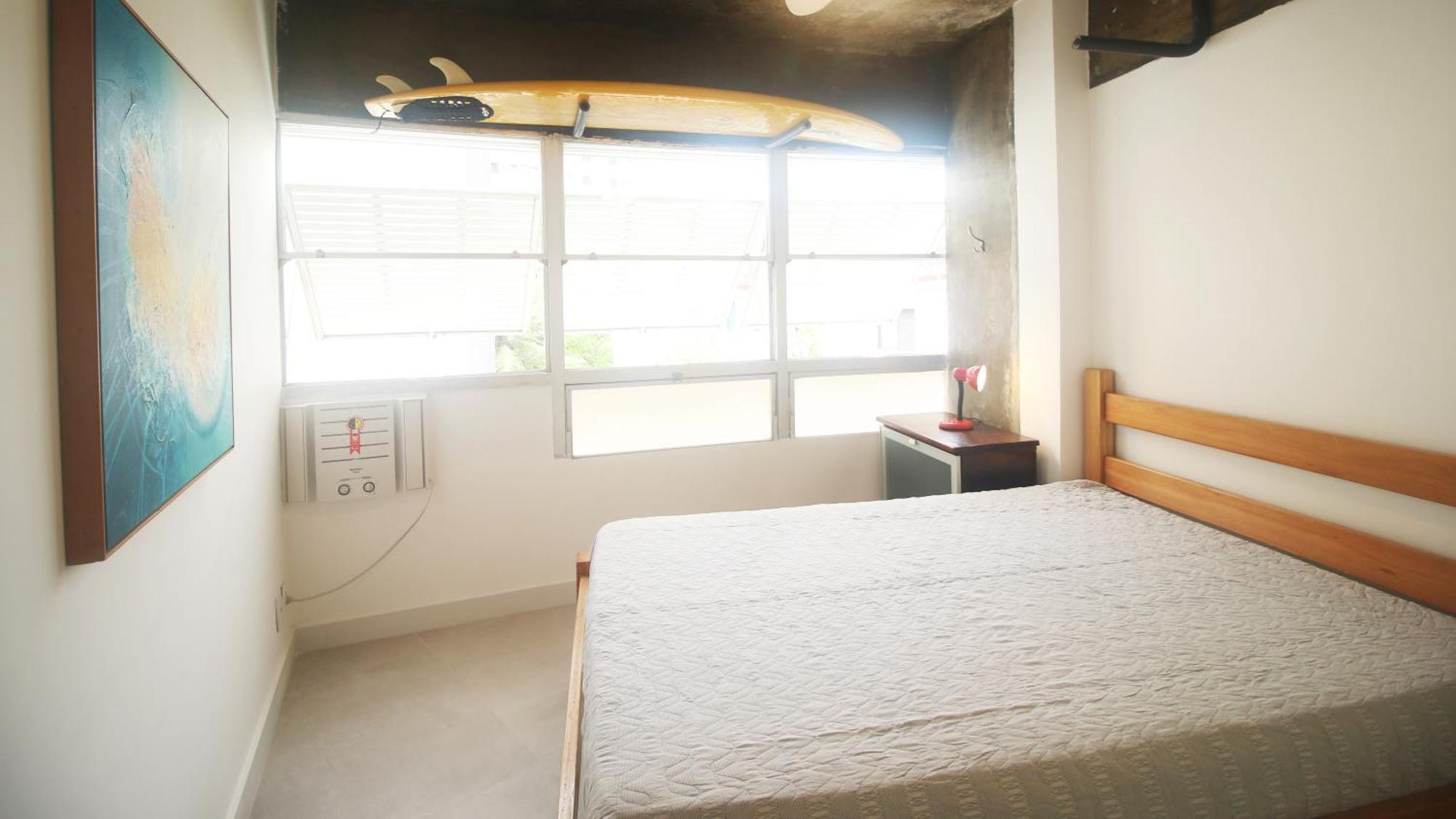 Frente Pro Mar - A - Do Tombo - Beachfront Apartment Guaruja