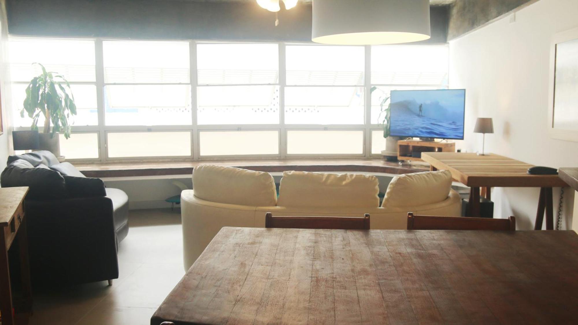 Frente Pro Mar - A - Do Tombo - Beachfront *